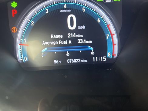 Used 2019 Honda Civic Touring image 12