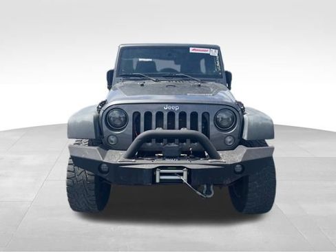 Used 2014 Jeep Wrangler Unlimited Rubicon w/ Connectivity Group AWD/4WD image 2