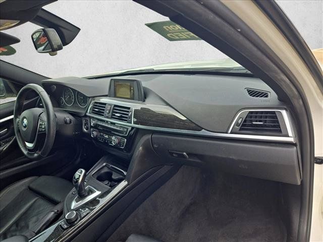 Used 2016 BMW 328i Sedan RWD image 19
