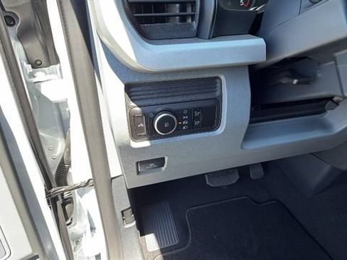 New 2026 Ford F250 XL w/ STX Appearance Package AWD/4WD image 31