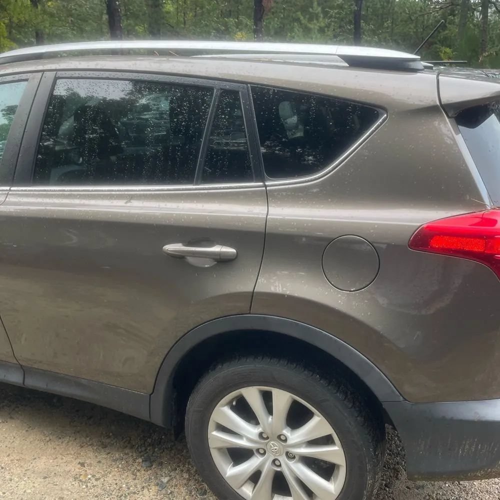 Used 2015 Toyota RAV4 Limited w/ Technology Package AWD/4WD image 6