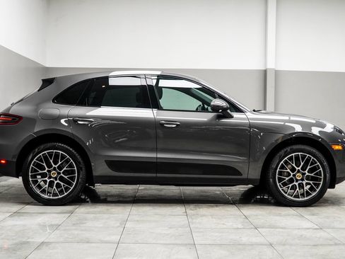 Used 2018 Porsche Macan S image 6
