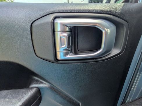 Used 2024 Jeep Wrangler Sport S image 29