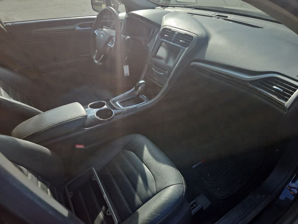 Used 2013 Ford Fusion SE FWD image 13