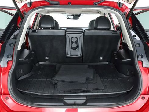 Used 2017 Nissan Rogue SL w/ SL Premium Package AWD/4WD image 32