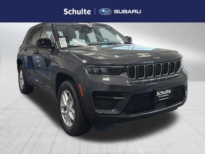 Used 2023 Jeep Grand Cherokee Laredo