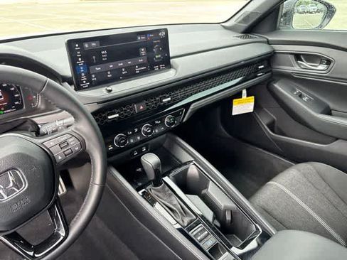 Used 2026 Honda Accord Sport image 20