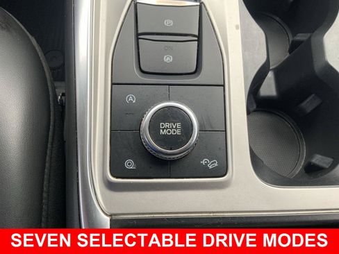 Used 2021 Ford Explorer XLT w/ Equipment Group 202A AWD/4WD image 45