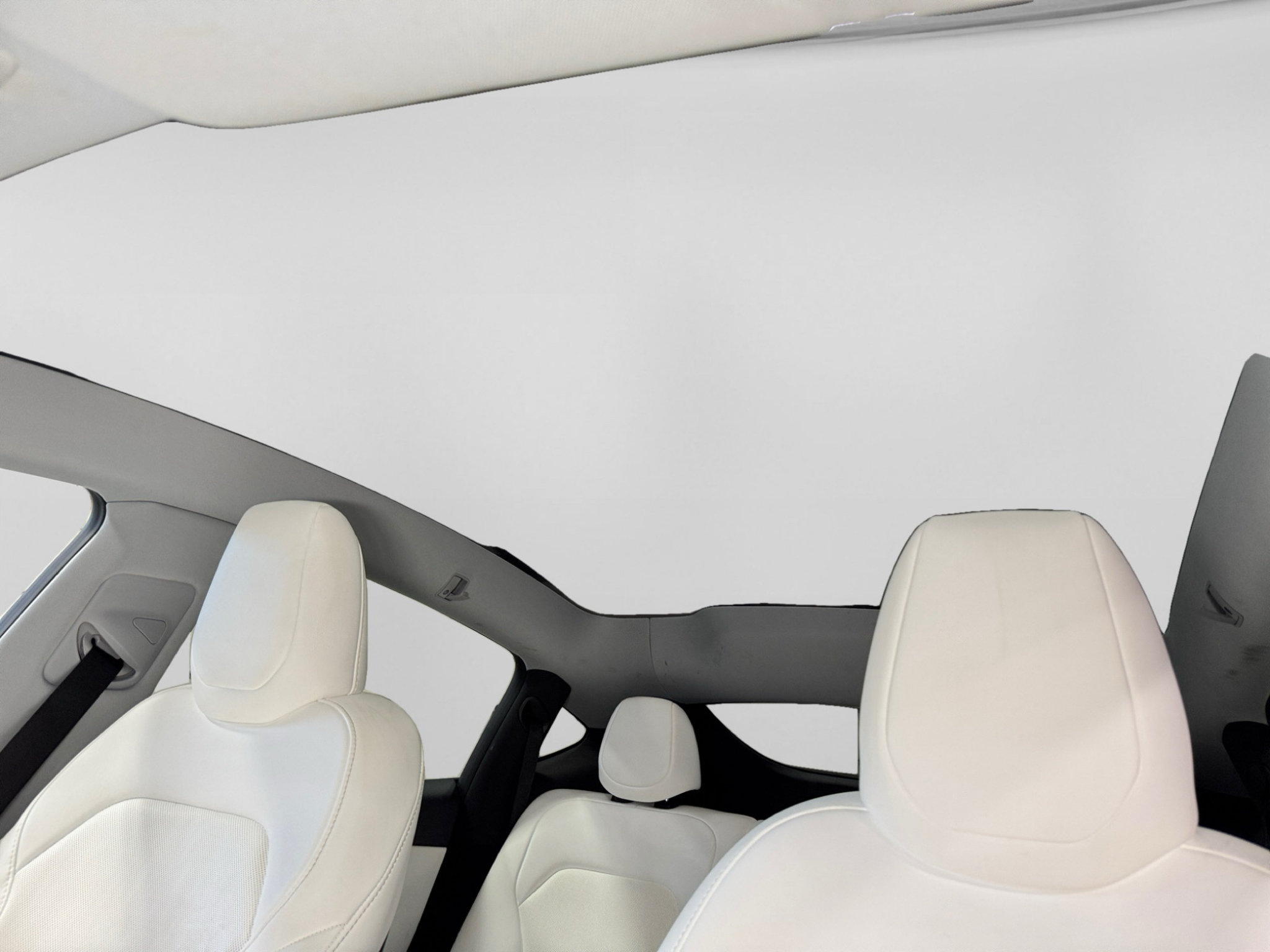 Used 2026 Tesla Model Y Long Range AWD/4WD image 23