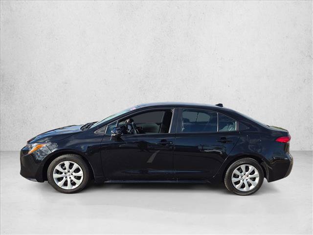 Used 2025 Toyota Corolla LE FWD image 9