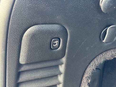 Used 2014 Jeep Grand Cherokee Overland image 33