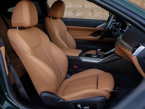 Used 2023 BMW M440i Coupe w/ Premium Package image 22