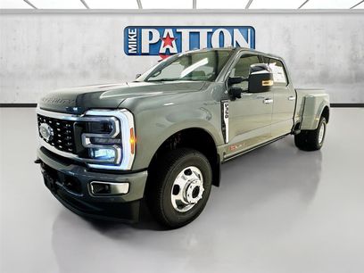 New 2026 Ford F350 Platinum w/ Platinum Plus Package