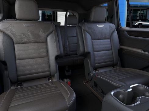 New 2026 GMC Acadia Denali Ultimate w/ LPO, Floor Liner Package FWD image 51
