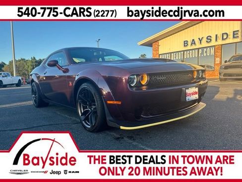 Used 2022 Dodge Challenger R/T Scat Pack RWD image 1