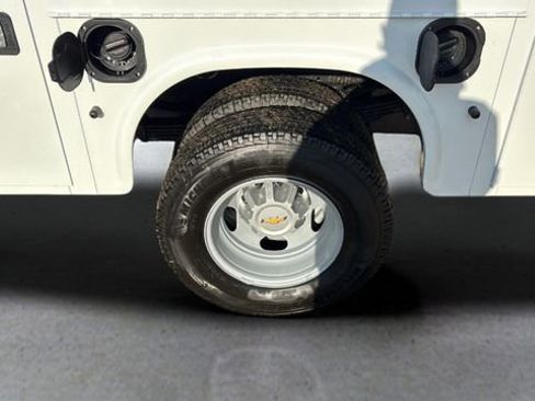 New 2026 Chevrolet Silverado 3500 W/T w/ WT Convenience Package image 17