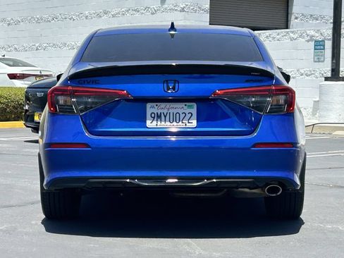 Used 2024 Honda Civic Sport image 4