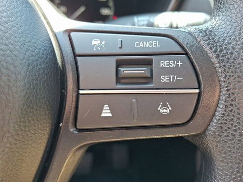 Used 2024 Honda CR-V LX image 22