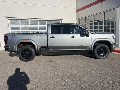 Used 2024 GMC Sierra 2500 AT4 w/ AT4 Premium Plus Package image 31