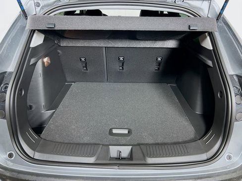 New 2026 Chevrolet Trax LT w/ Driver Confidence Package image 24