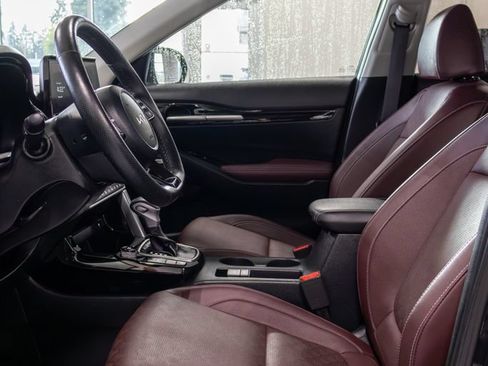 Used 2023 Kia Seltos SX AWD/4WD image 15