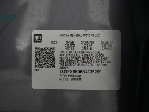 Used 2022 Chevrolet Bolt LT w/ Infotainment Package image 25