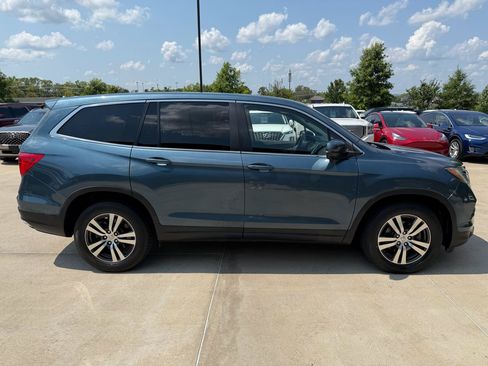 Used 2017 Honda Pilot EX-L image 4