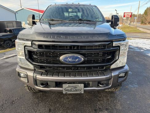 Used 2022 Ford F250 Lariat w/ Tremor Off-Road Package image 11
