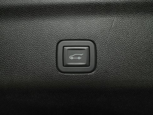 Used 2026 GMC Yukon XL AT4 Ultimate image 15