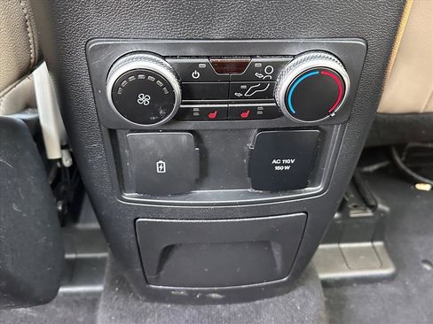 Certified 2023 Ford Explorer Limited w/ Limited Technology Package image 11