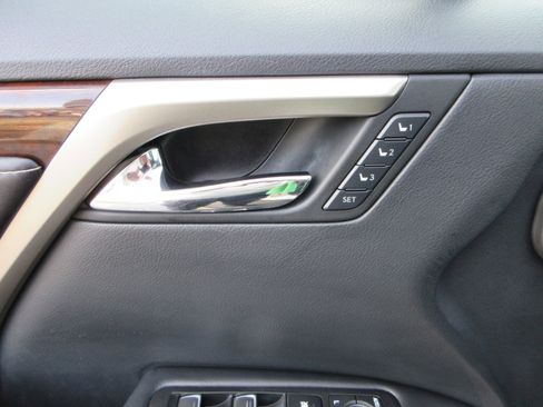 Used 2019 Lexus RX 350 AWD w/ Navigation Package image 28