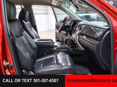 Used 2019 Toyota Tundra SR5 w/ SR5 Upgrade Package AWD/4WD image 11