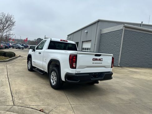 Used 2024 GMC Sierra 1500 Pro w/ Pro Value Package image 5