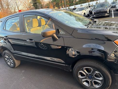 Used 2022 Ford EcoSport S image 2