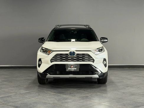 Used 2019 Toyota RAV4 XSE w/ Carpet Mat Package AWD/4WD image 2