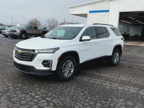 Certified 2023 Chevrolet Traverse LT image 4
