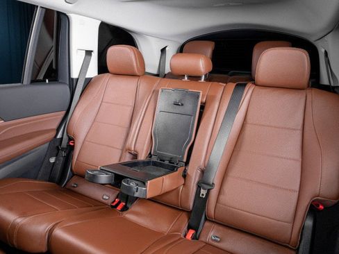 New 2026 Mercedes-Benz GLS 450 450 4MATIC® SUV image 30