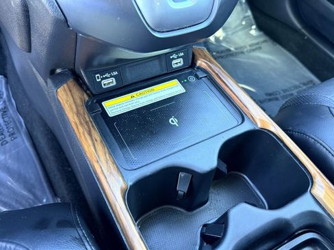 Used 2022 Honda CR-V Touring image 23