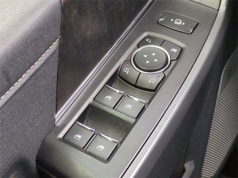 Used 2023 Ford F250 Lariat w/ Lariat Ultimate Package image 24