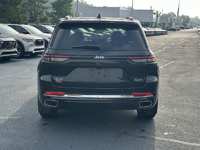Used 2023 Jeep Grand Cherokee Overland AWD/4WD image 6