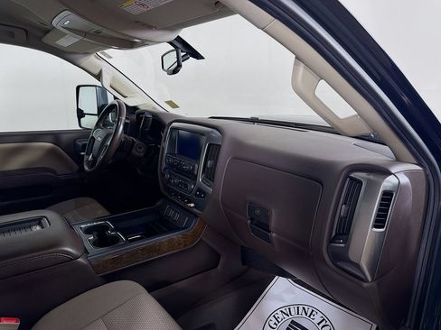 Used 2019 Chevrolet Silverado 2500 LT w/ LT Convenience Package AWD/4WD image 25
