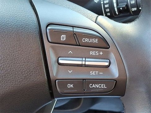 Used 2019 Hyundai Kona SEL image 20