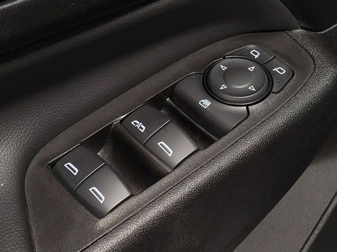 Used 2024 Chevrolet Equinox LT w/ Driver Convenience Package AWD/4WD image 27