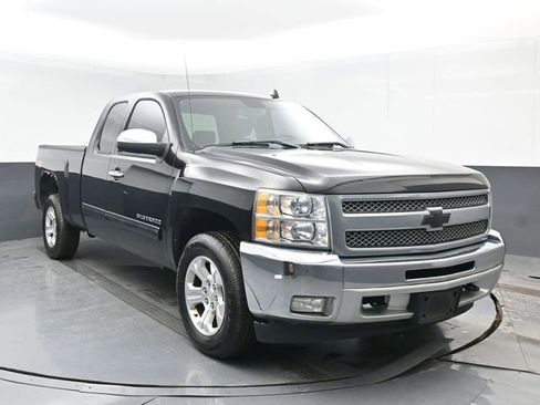Used 2013 Chevrolet Silverado 1500 LT AWD/4WD image 2