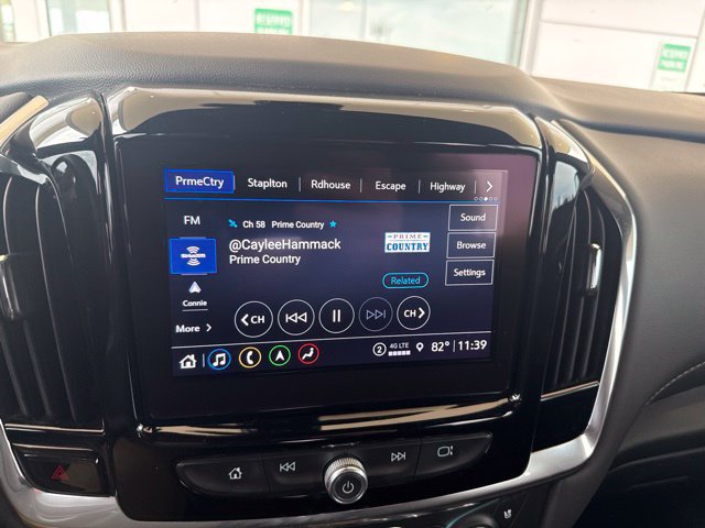 Used 2023 Chevrolet Traverse Premier w/ Redline Edition FWD image 26