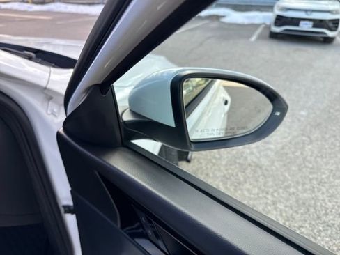 Certified 2025 Volkswagen Jetta GLI Autobahn image 36