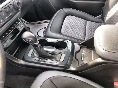 Used 2022 Chevrolet Colorado Z71 image 20