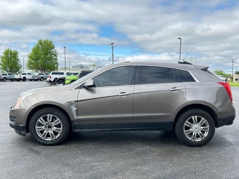 Used 2011 Cadillac SRX Luxury FWD image 4
