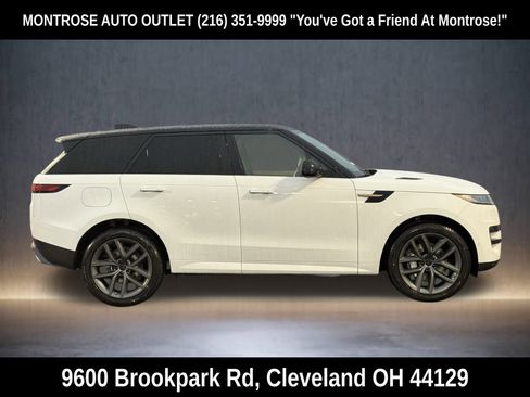 New 2026 Land Rover Range Rover Sport SE image 6