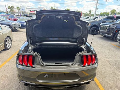 Used 2018 Ford Mustang Premium w/ Equipment Group 201A RWD image 18